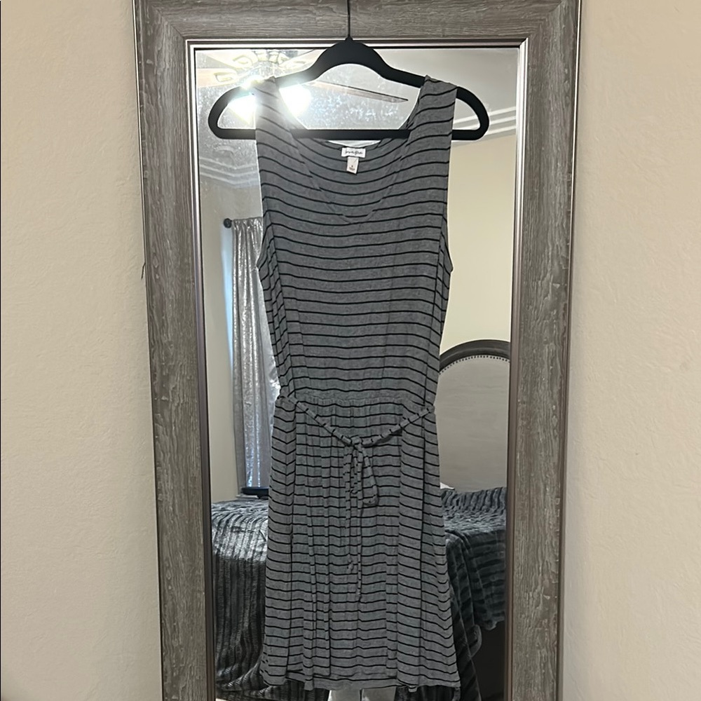 Love Fire Black and Gray Sleeveless Crew Neck Sundress